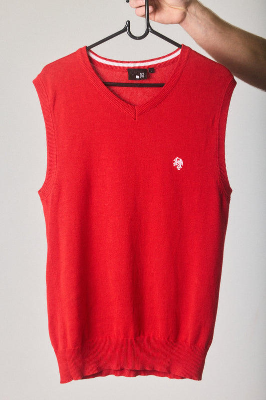 D66 Knit Vest – Cherry Red