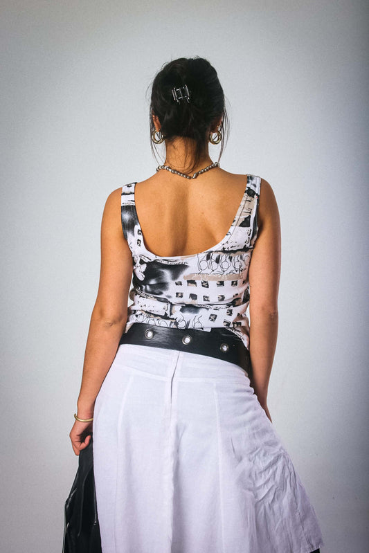 Graphic Motion Tank