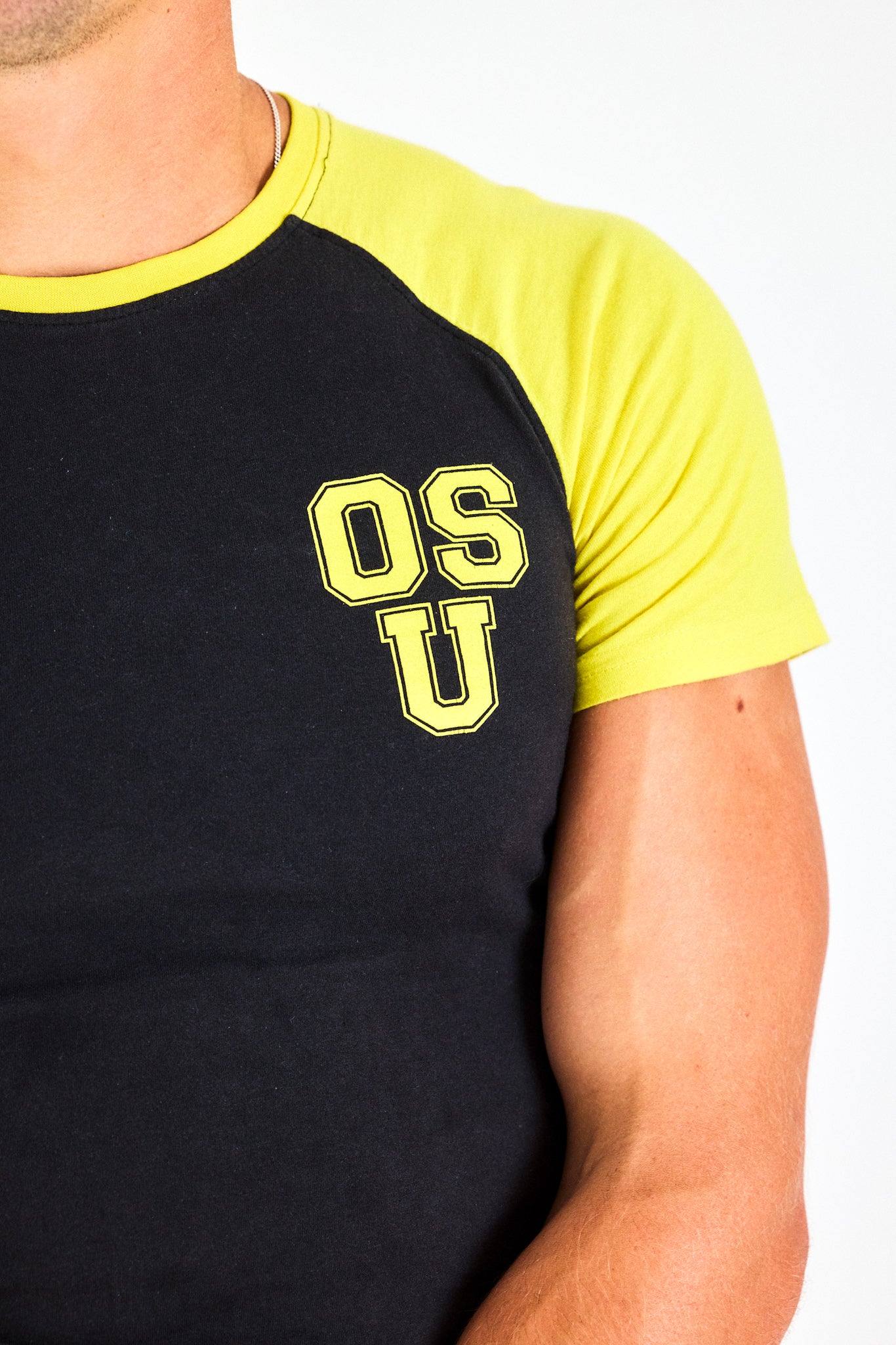 College boy crop T