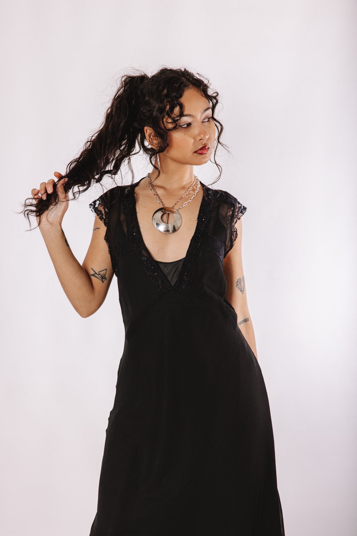 she back 90s dress